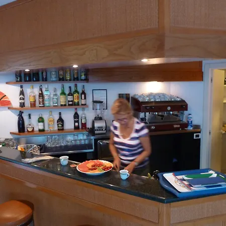 מלון Yacht Club