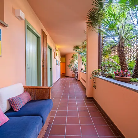 מלון Yacht Club מרצ'יאנה מרינה